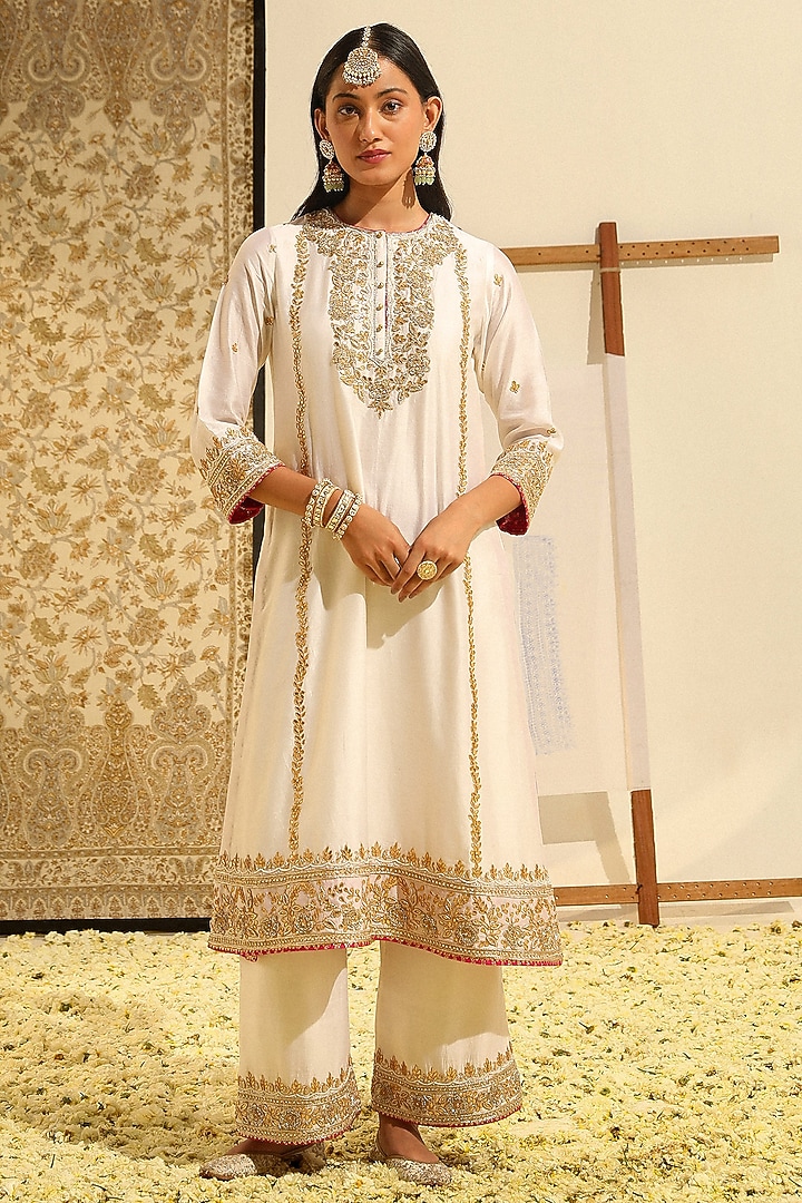 Daisy Ivory Silk Chanderi Gota Patti Embellished A-Line Kurta Set by Sheetal Batra at Pernia's Pop Up Shop