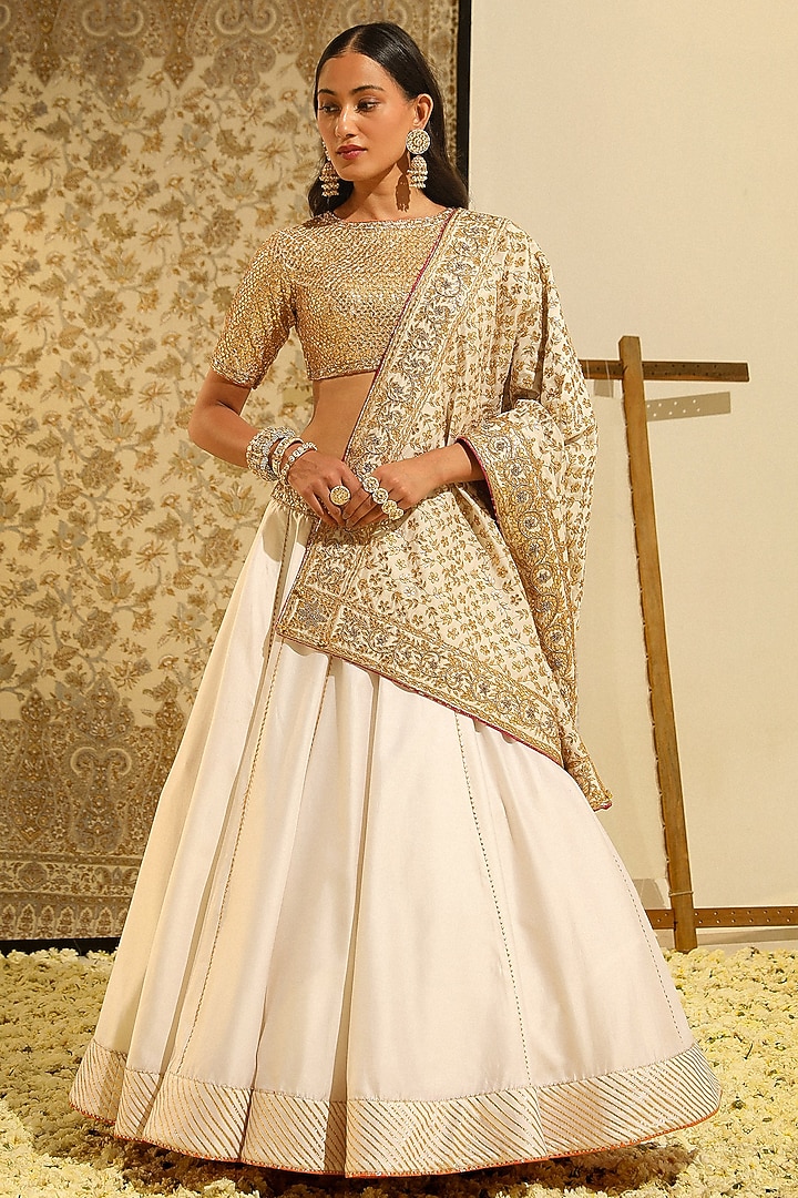 Daisy Ivory Silk Chanderi Gota Patti Embellished Bridal Lehenga Set by Sheetal Batra at Pernia's Pop Up Shop