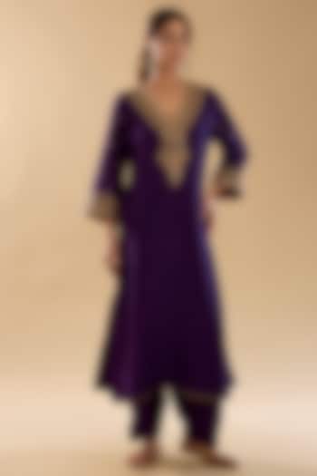 Deep Purple Silk Dupion Kiran Dori Embroidered Kurta Set by Sheetal Batra at Pernia's Pop Up Shop