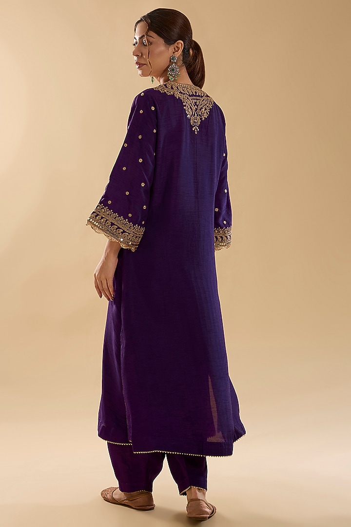 Deep Purple Silk Dupion Kiran Dori Embroidered Kurta Set by Sheetal Batra at Pernia's Pop Up Shop
