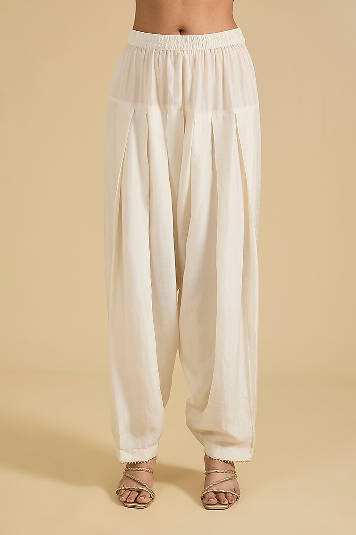 Ivory Pure Upada Silk Zardosi Embroidered Choga Kurta Set by Sheetal Batra at Pernia's Pop Up Shop