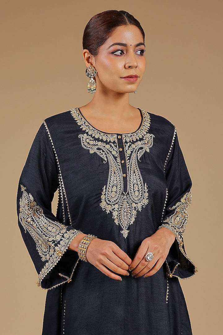 Deep Blue Pure Uppada Silk Sequins Embroidered Kurta Set by Sheetal Batra at Pernia's Pop Up Shop