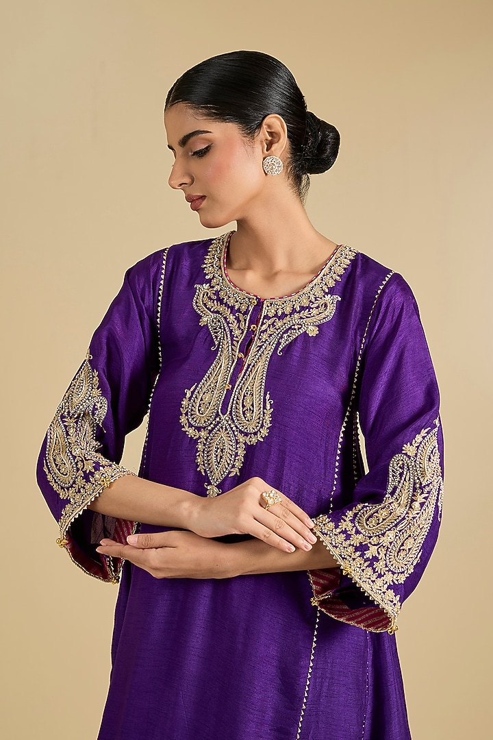 Purple Pure Upada Silk Zardosi Embroidered Choga Kurta Set by Sheetal Batra at Pernia's Pop Up Shop