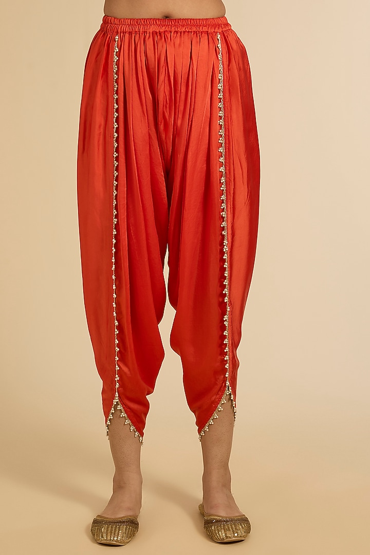 Burnt Orange Chanderi Silk Kashmiri Tilla Embroidered Kurta Set by Sheetal Batra at Pernia's Pop Up Shop