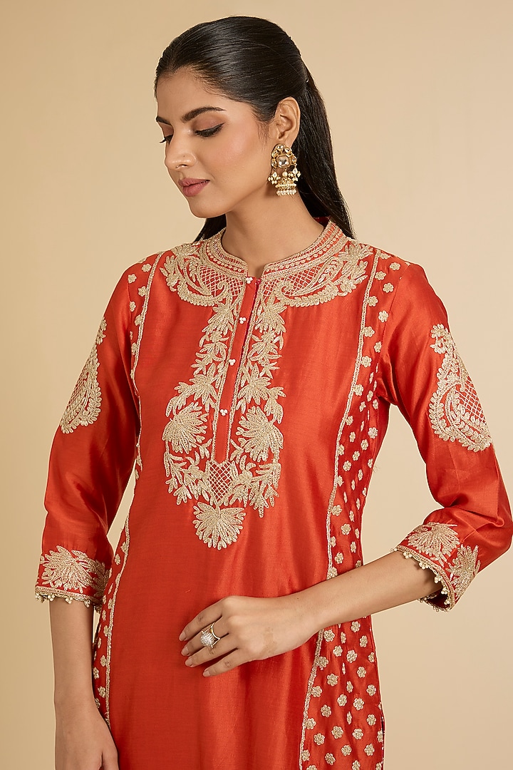 Burnt Orange Chanderi Silk Kashmiri Tilla Embroidered Kurta Set by Sheetal Batra at Pernia's Pop Up Shop