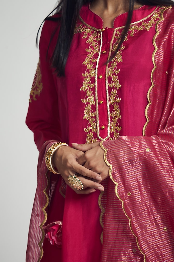 Hot Pink Pure Habutai Silk Pearl Embroidered Kurta Set by Sheetal Batra at Pernia's Pop Up Shop