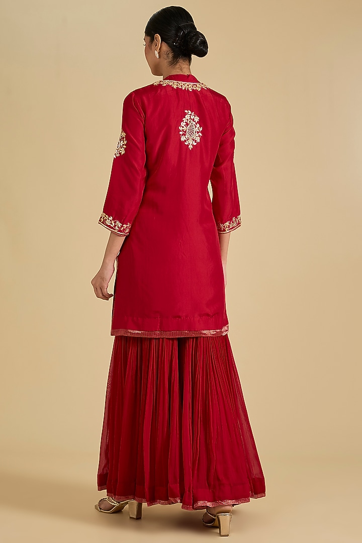 Red Pure Georgette Gharara Set by Sheetal Batra at Pernia's Pop Up Shop
