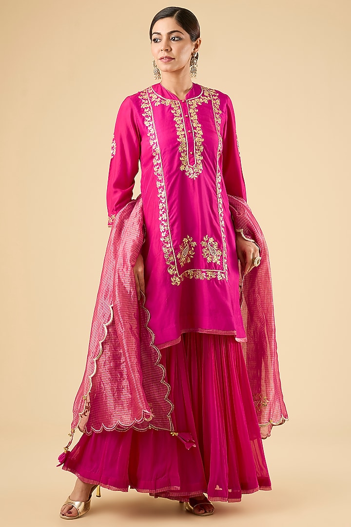 Hot Pink Pure Habutai Silk Dabka Embroidered Kurta Set by Sheetal Batra at Pernia's Pop Up Shop