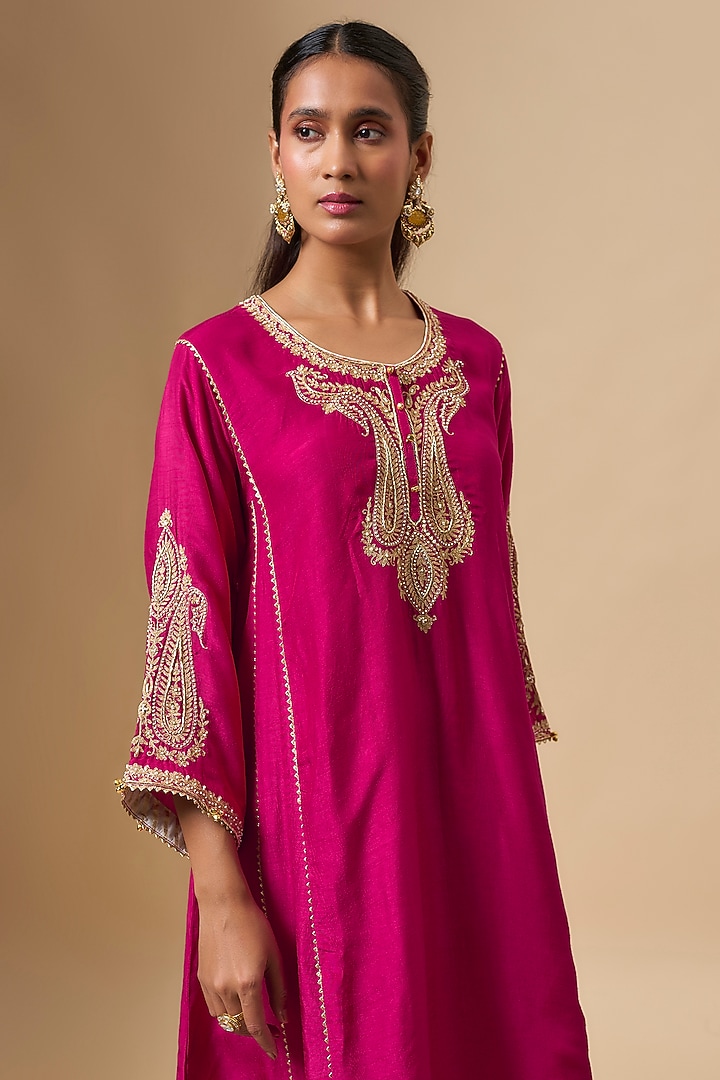 Hot Pink Upada Silk Zardosi Embroidered Choga Kurta Set by Sheetal Batra at Pernia's Pop Up Shop