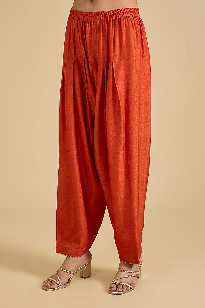 Orange Pure Upada Silk Zardosi Embroidered Choga Kurta Set by Sheetal Batra at Pernia's Pop Up Shop