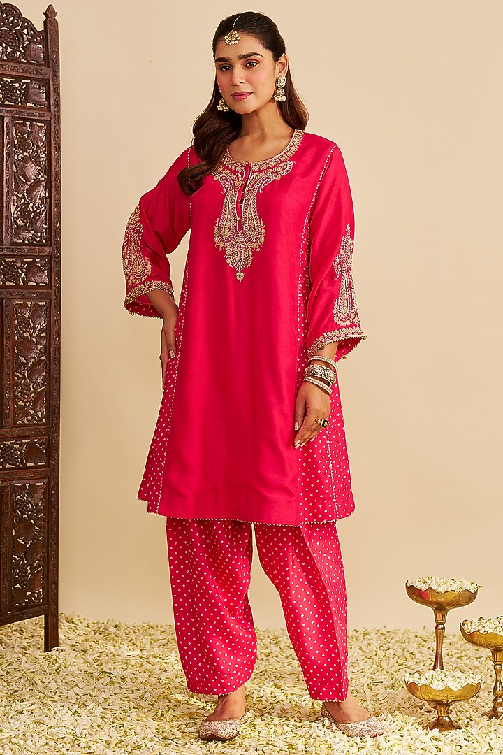 Hot Pink Pure Upada Silk Zardosi Embroidered Short Kurta Set by Sheetal Batra at Pernia's Pop Up Shop