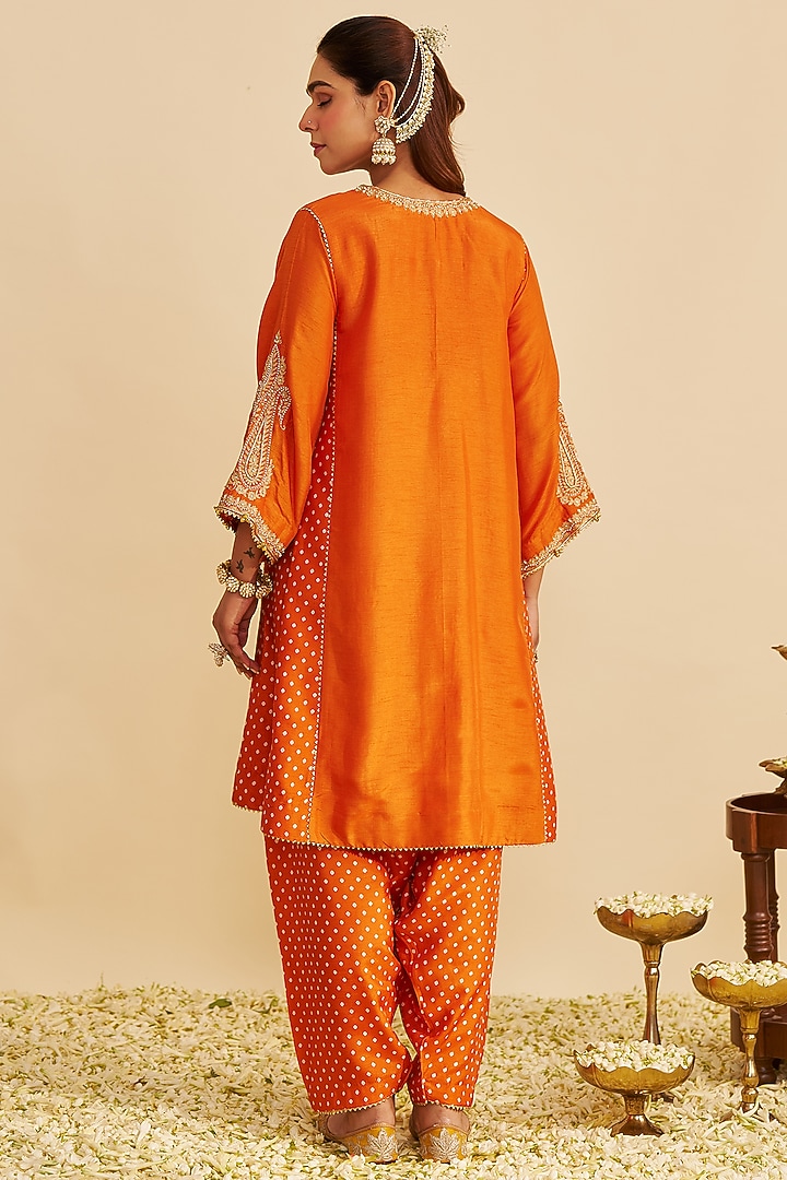 Orange Pure Upada Silk Zardosi Embroidered Short Kurta Set by Sheetal Batra at Pernia's Pop Up Shop