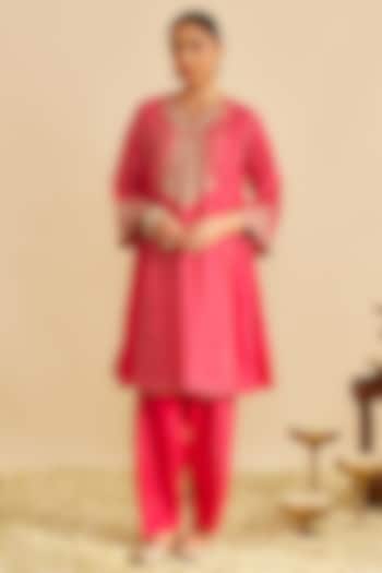 Hot Pink Pure Upada Silk Gota Embroidered Kurta Set by Sheetal Batra at Pernia's Pop Up Shop