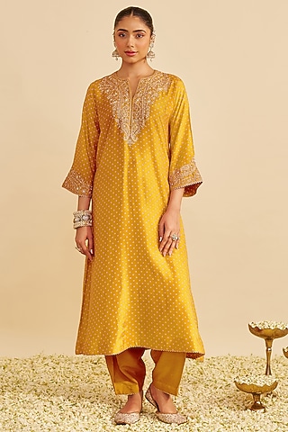 Mustard Pure Upada Silk Tilla Embroidered Kaftan Set by Sheetal Batra