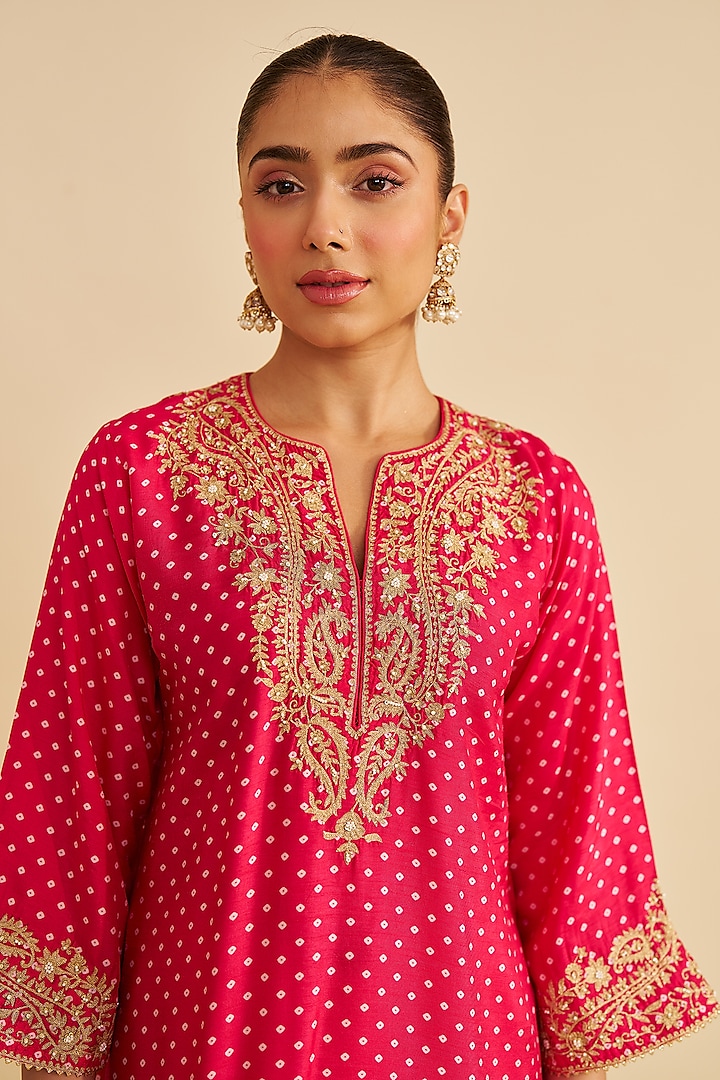 Hot Pink Pure Upada Silk Sequins Embroidered Kaftan Set by Sheetal Batra at Pernia's Pop Up Shop