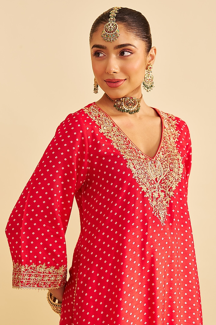 Red Pure Upada Silk Sequins Embroidered A-Line Kaftan Set by Sheetal Batra at Pernia's Pop Up Shop