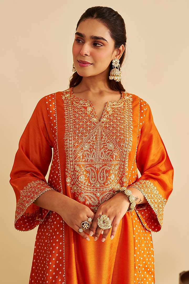 Orange Pure Upada Silk Sequins Embroidered Chauga Kurta Set by Sheetal Batra at Pernia's Pop Up Shop
