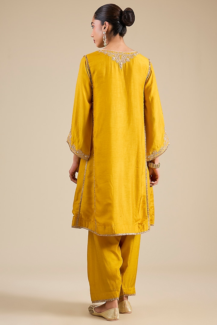 Mustard Pure Upada Silk Kiran Dori Embellished Kurta Set by Sheetal Batra at Pernia's Pop Up Shop
