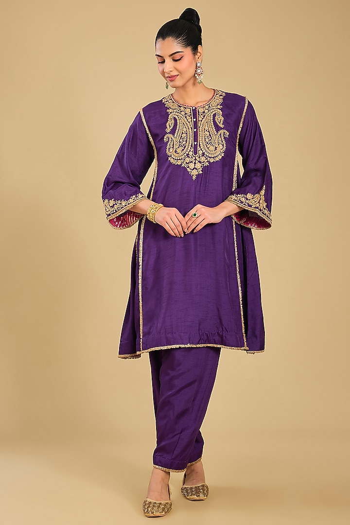 Purple Pure Uppada Silk Embroidered Choga Kurta Set by Sheetal Batra at Pernia's Pop Up Shop