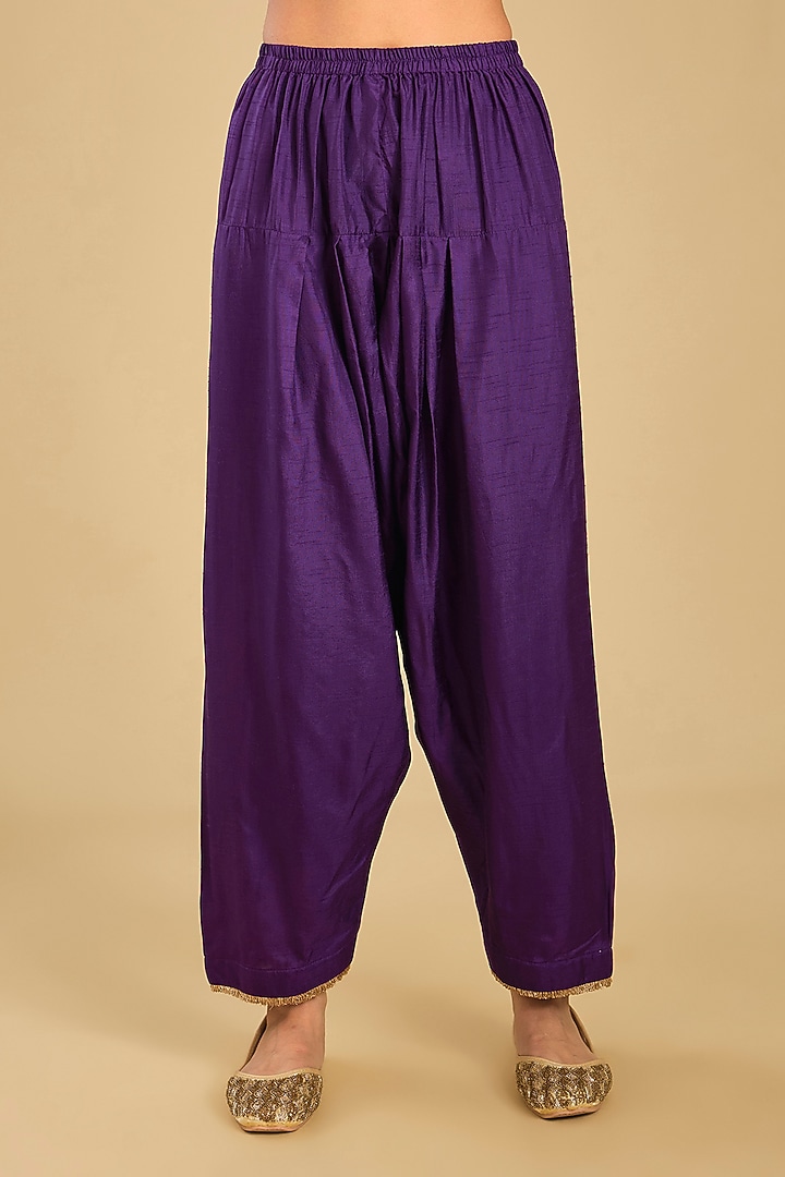 Purple Pure Uppada Silk Embroidered Choga Kurta Set by Sheetal Batra at Pernia's Pop Up Shop