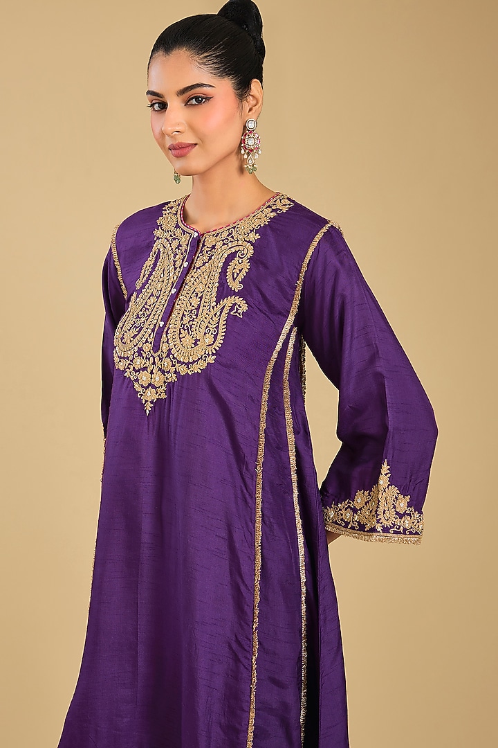 Purple Pure Uppada Silk Embroidered Choga Kurta Set by Sheetal Batra at Pernia's Pop Up Shop