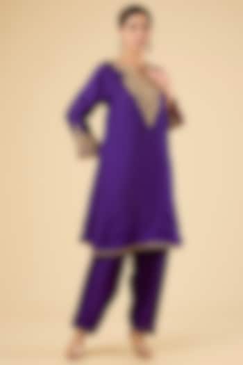 Purple Pure Upada Silk Kiran Dori Embroidered Kurta Set by Sheetal Batra at Pernia's Pop Up Shop
