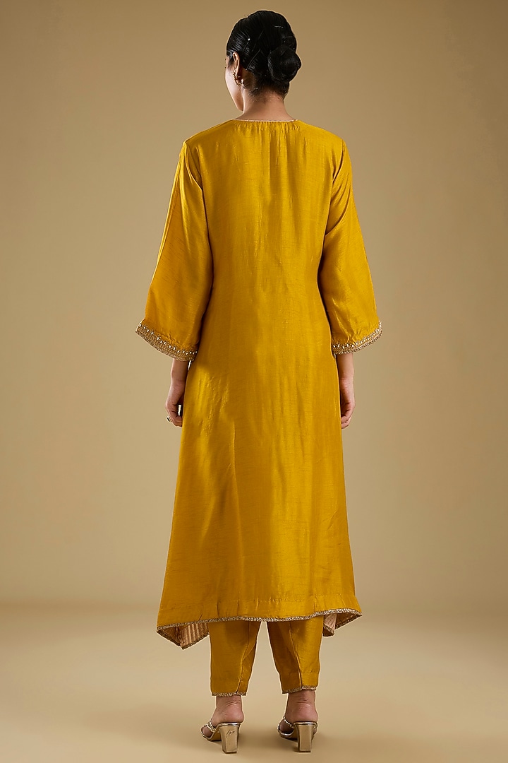 Mustard Pure Upada Silk Pearl Embroidered Kaftan Set by Sheetal Batra at Pernia's Pop Up Shop
