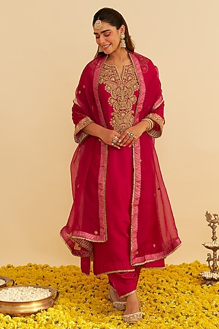 Hot Pink Upada Silk Kiran Dori Embroidered Long Kaftan Set by Sheetal Batra