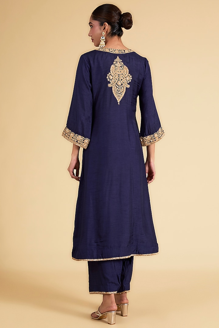 Deep Blue Upada Silk Dori Embroidered Kaftan Set by Sheetal Batra at Pernia's Pop Up Shop
