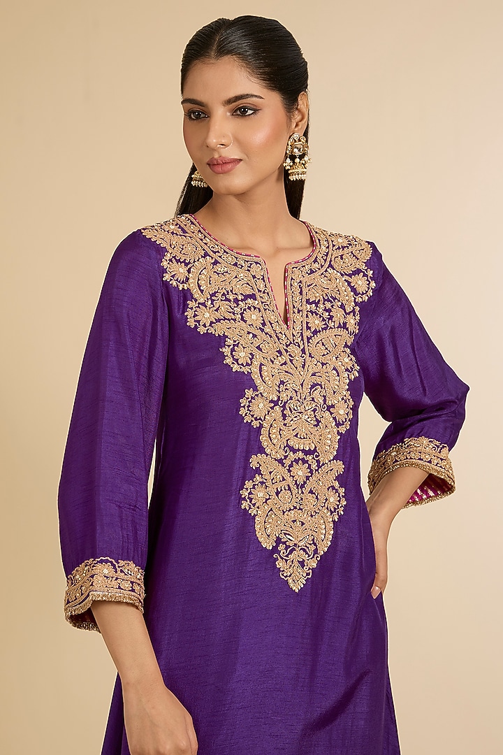 Purple Pure Upada Silk Kiran Dori Embroidered Kaftan Set by Sheetal Batra at Pernia's Pop Up Shop