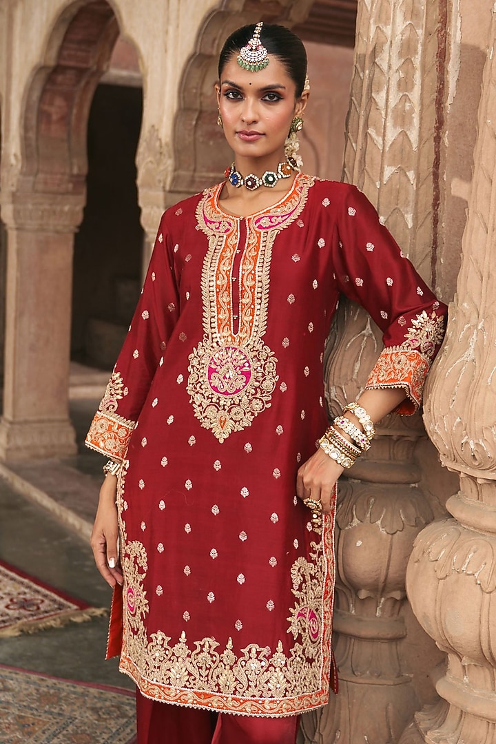Deep Red Pure Silk Chanderi Banarasi Gota-Patti Embroidered Kurta Set by Sheetal Batra at Pernia's Pop Up Shop