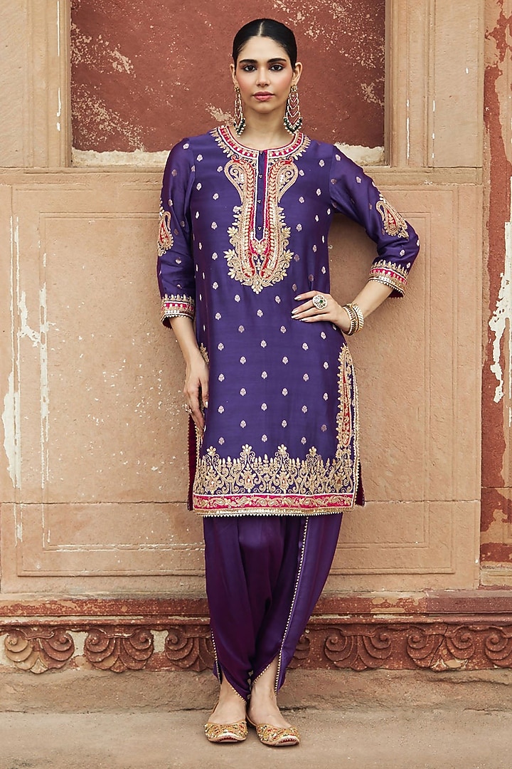 Deep Red Pure Silk Chanderi Banarasi Gota-Patti Embroidered Kurta Set by Sheetal Batra at Pernia's Pop Up Shop