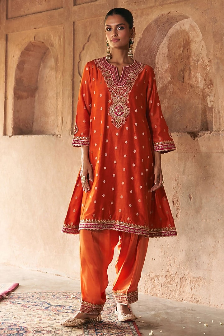 Rust Orange Pure Silk Chanderi Banarasi Gota-Patti Embroidered Kurta Set by Sheetal Batra at Pernia's Pop Up Shop