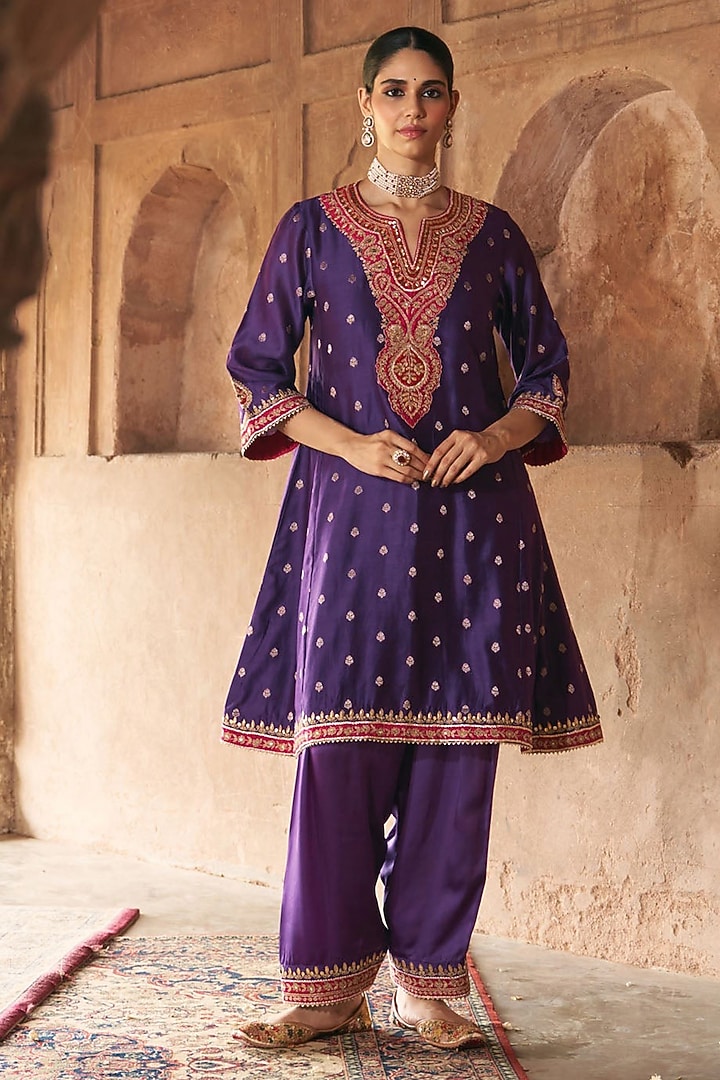 Deep Purple Pure Silk Chanderi Banarasi Gota-Patti Embroidered Kurta Set by Sheetal Batra at Pernia's Pop Up Shop