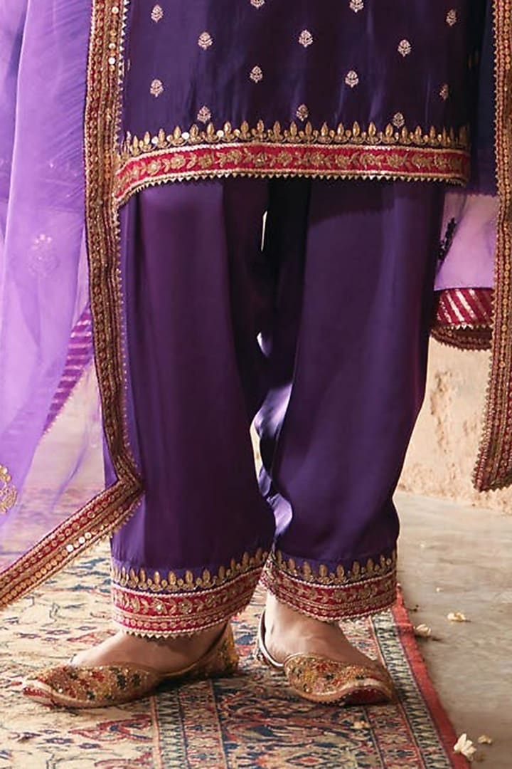 Deep Purple Pure Silk Chanderi Banarasi Gota-Patti Embroidered Kurta Set by Sheetal Batra at Pernia's Pop Up Shop