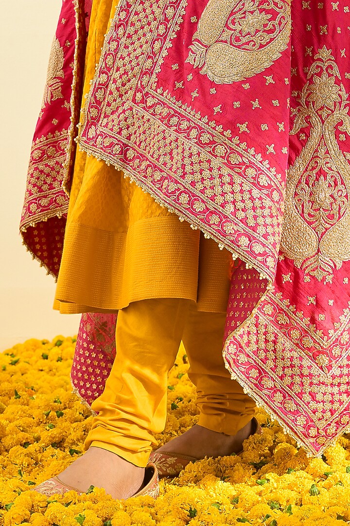 Hot Pink Raw Silk Kashmiri Tilla Embroidered Dupatta by Sheetal Batra at Pernia's Pop Up Shop