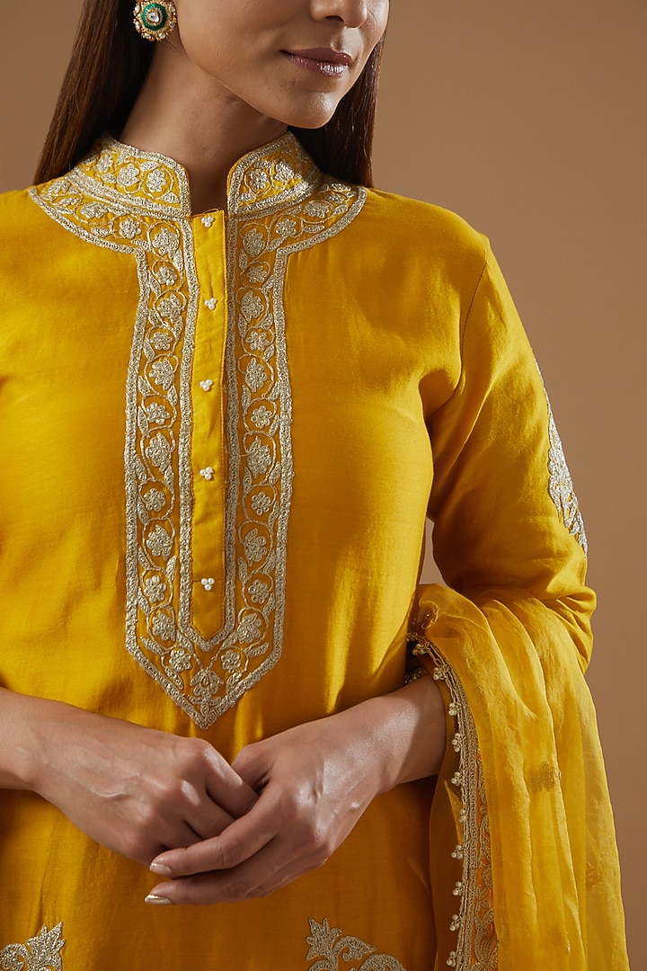 Mustard Georgette Gharara Set by Sheetal Batra at Pernia's Pop Up Shop