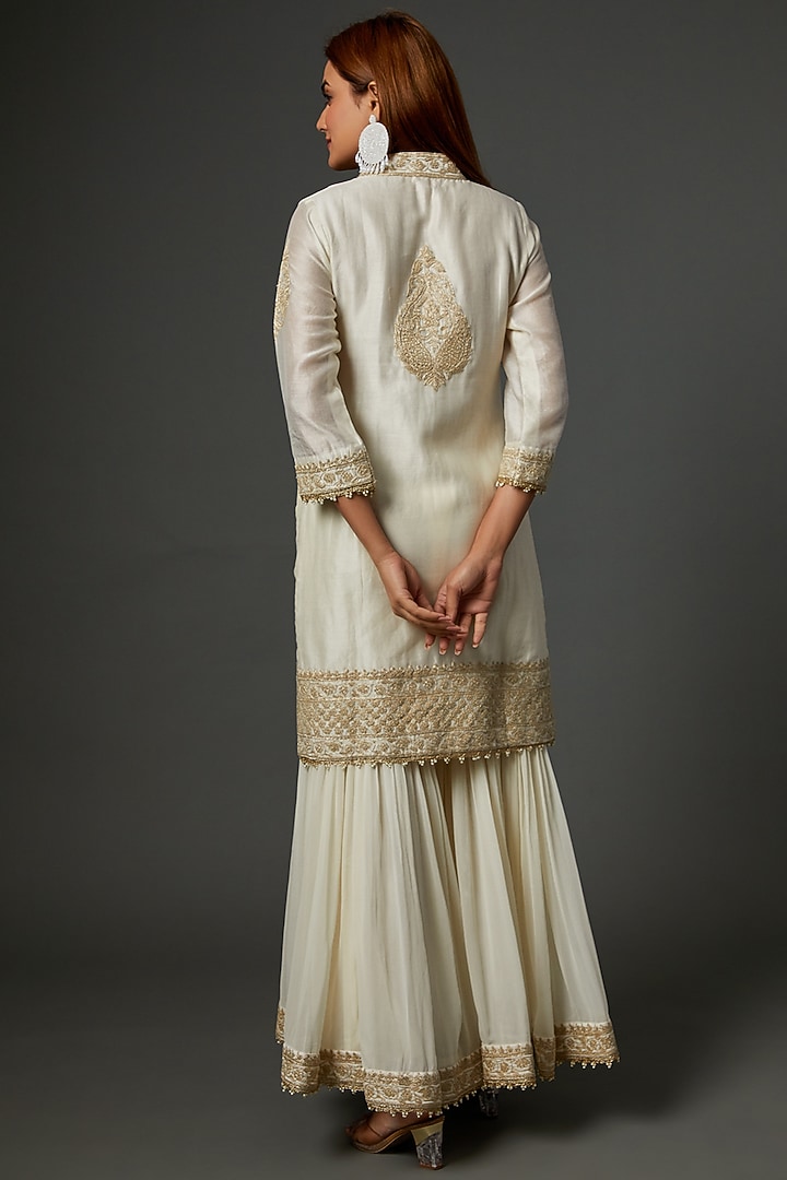 White Georgette Gharara Set by Sheetal Batra at Pernia's Pop Up Shop