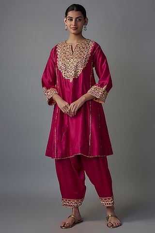 Red Silk Chanderi Dabka Embroidered Kurta Set by Sheetal Batra