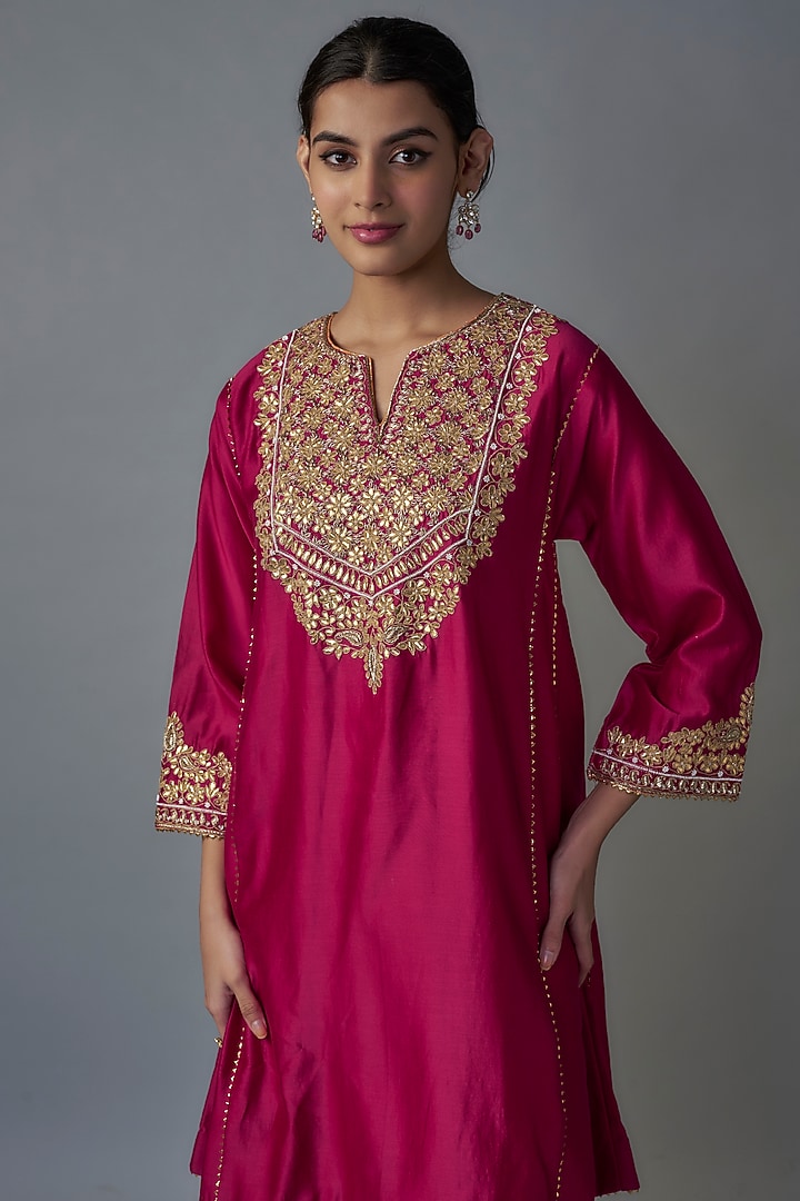 Red Silk Chanderi Dabka Embroidered Kurta Set by Sheetal Batra at Pernia's Pop Up Shop