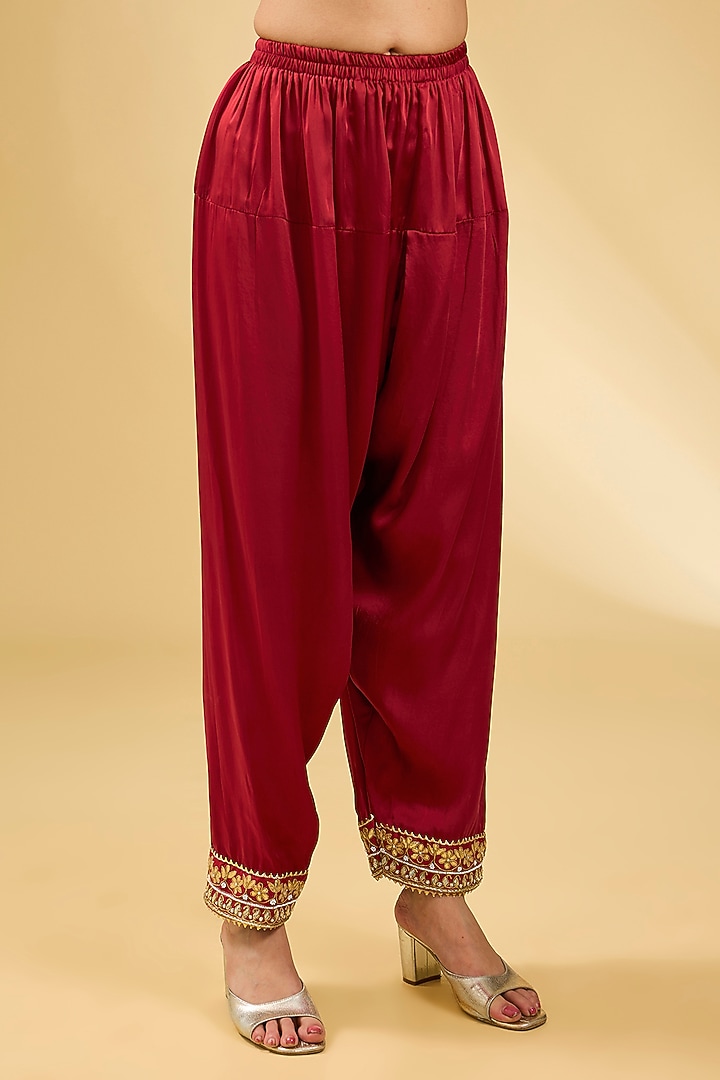 Red Silk Chanderi Dabka Embroidered Kurta Set by Sheetal Batra at Pernia's Pop Up Shop