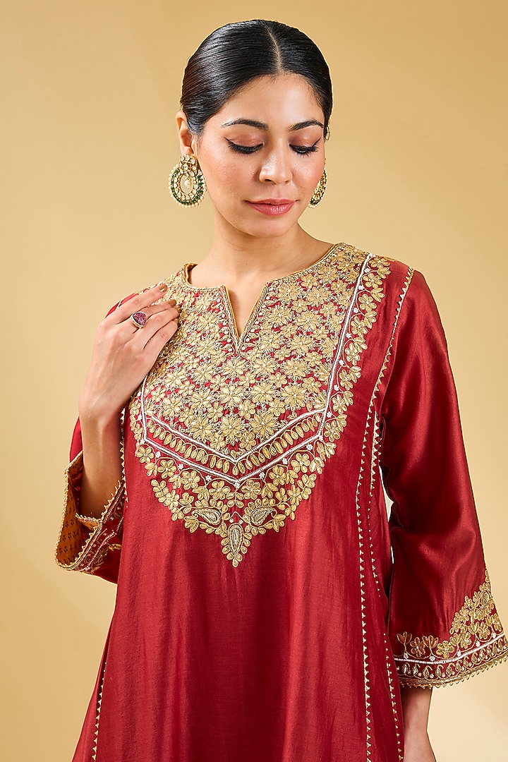 Red Silk Chanderi Dabka Embroidered Kurta Set by Sheetal Batra at Pernia's Pop Up Shop