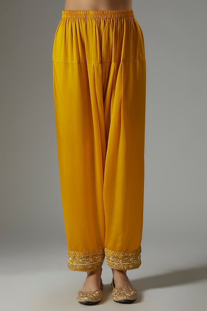 Yellow Pure Silk Chanderi Gota Patti Embroidered Kurta Set by Sheetal Batra at Pernia's Pop Up Shop