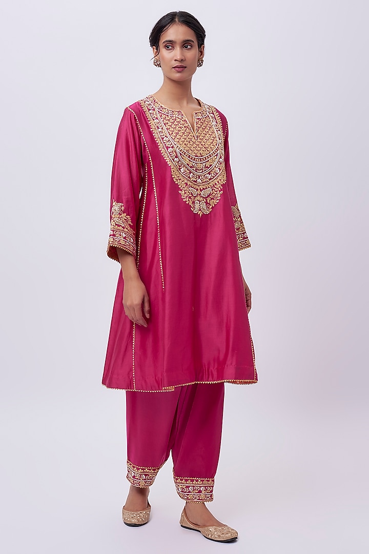 Pink Silk Chanderi Zardosi Hand Embroidered Kurta Set by Sheetal Batra at Pernia's Pop Up Shop