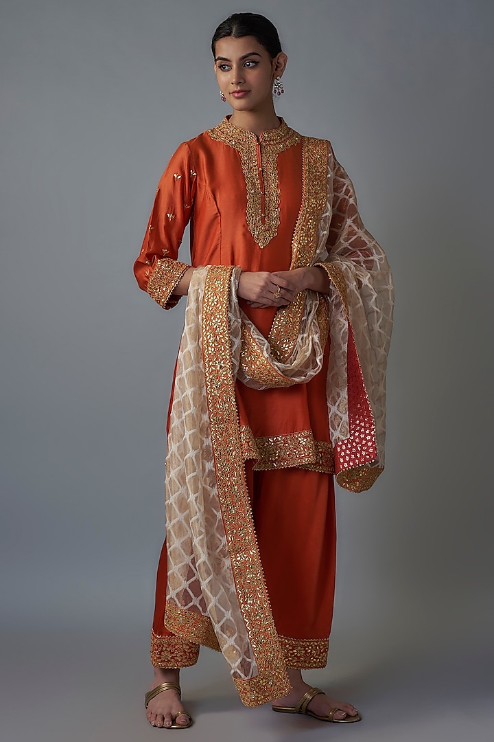 Orange Silk Chanderi Dabka Embroidered Kurta Set by Sheetal Batra at Pernia's Pop Up Shop