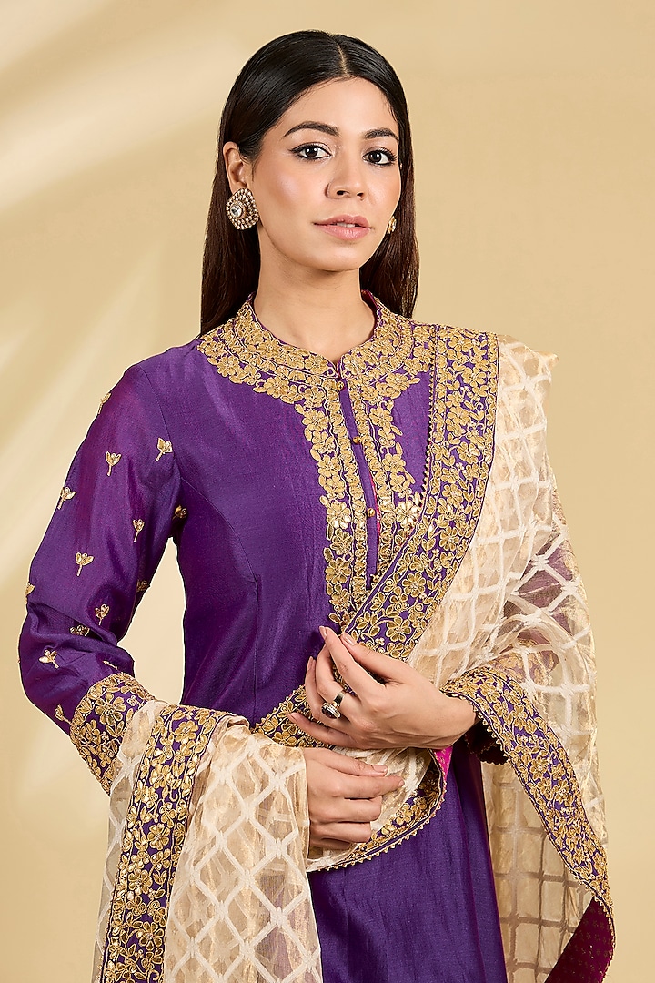 Purple Silk Chanderi Zardosi Embroidered Kurta Set by Sheetal Batra at Pernia's Pop Up Shop