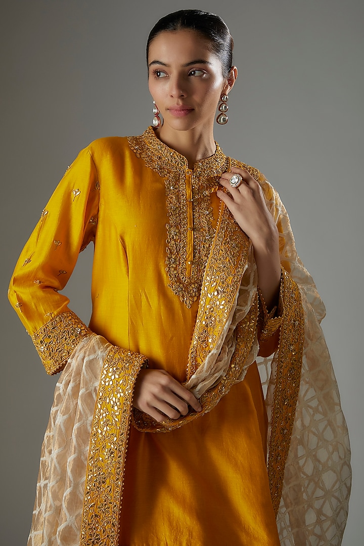 Yellow Chanderi Silk Gota Patti Embroidered Kurta Set by Sheetal Batra at Pernia's Pop Up Shop