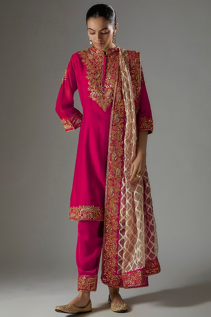 Hot Pink Chanderi Silk Gota Embroidered Princess-Cut Kurta Set by Sheetal Batra at Pernia's Pop Up Shop