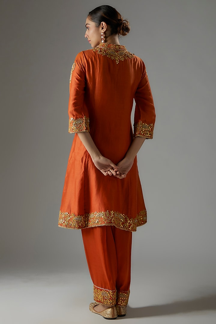 Orange Chanderi Silk Gota Patti Embroidered Kurta Set by Sheetal Batra at Pernia's Pop Up Shop