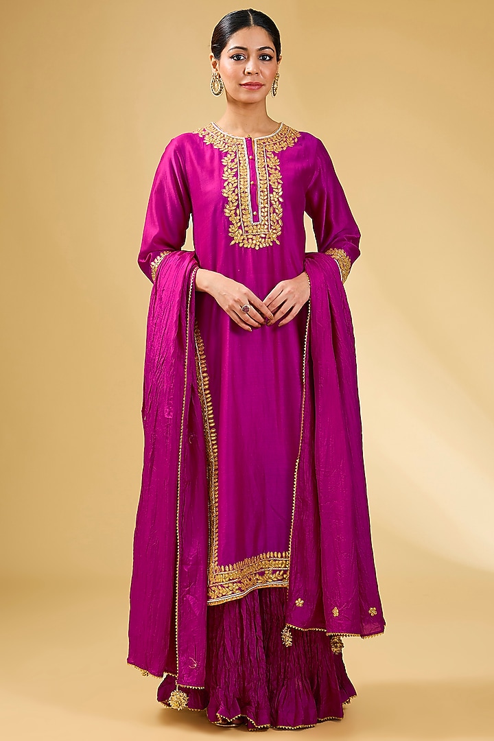 Pink Pure Silk Chanderi Zardosi Embroidered Straight Kurta Set by Sheetal Batra at Pernia's Pop Up Shop